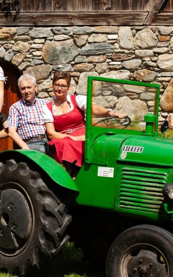 Gasthof Zur Schmiede Berg im Drautal Bagian luar foto